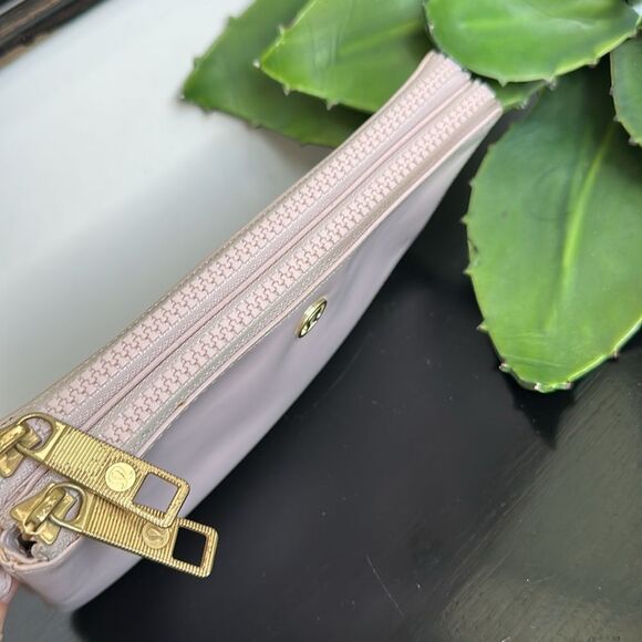 Lululemon double up Pink Wristlet Clutch Wallet PurseSleek Minimalist - Picture 3 of 9